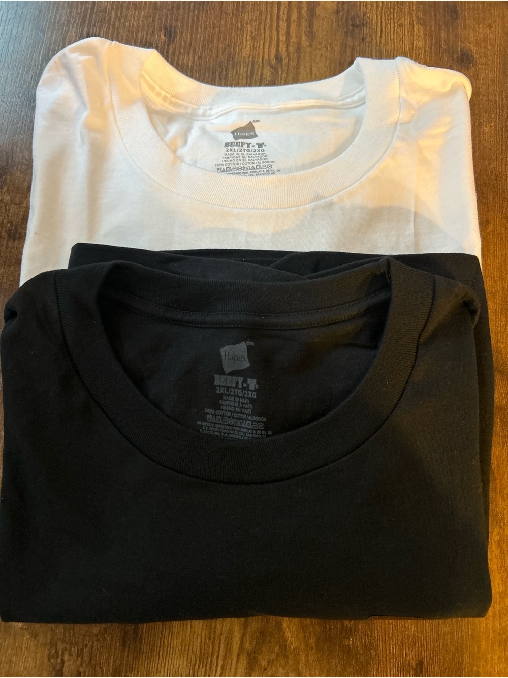 2XL Hanes Men’s Short Sleeve Crew Neck T-Shirts - Black & White